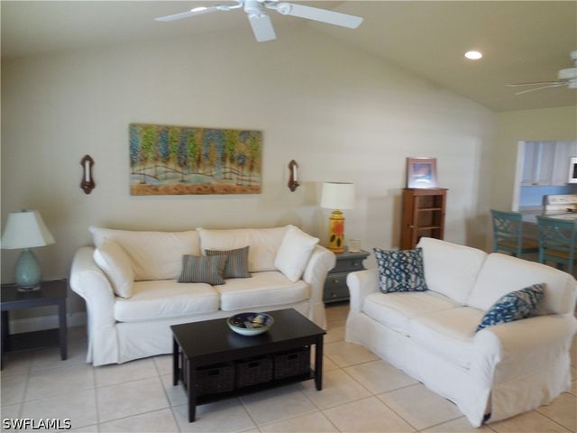 114 Quail Forest BLVD 7, Naples, FL 34105