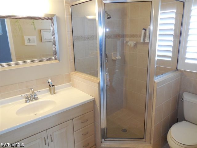 114 Quail Forest BLVD 7, Naples, FL 34105