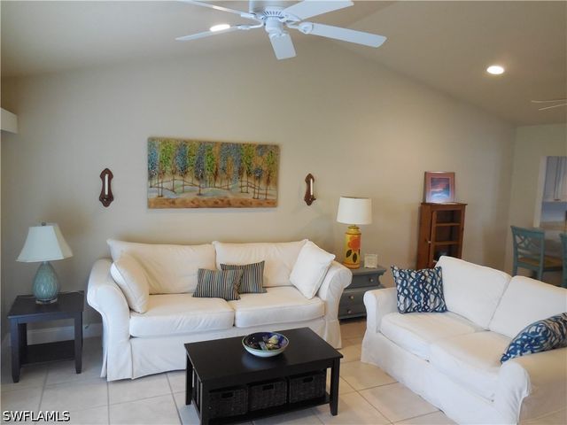 114 Quail Forest BLVD 7, Naples, FL 34105