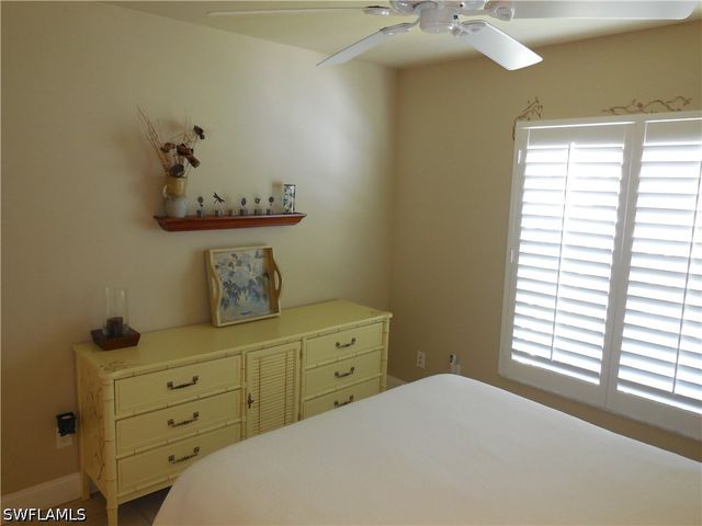 114 Quail Forest BLVD 7, Naples, FL 34105