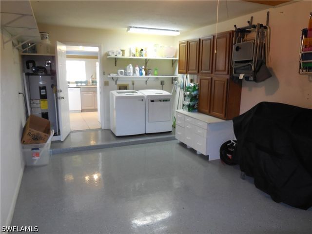 114 Quail Forest BLVD 7, Naples, FL 34105