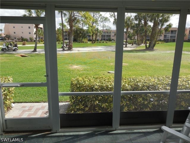 114 Quail Forest BLVD 7, Naples, FL 34105