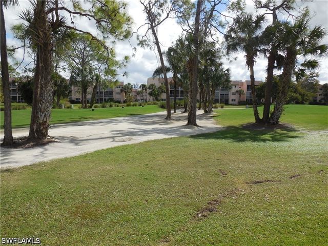 114 Quail Forest BLVD 7, Naples, FL 34105