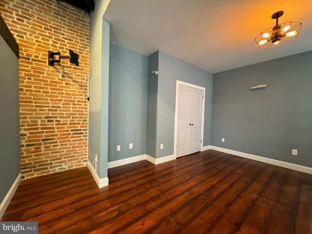 1143 HULL ST, Baltimore, MD 21230