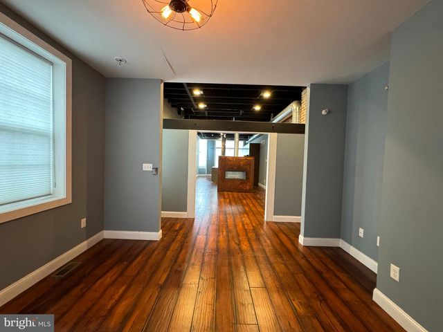 1143 HULL ST, Baltimore, MD 21230