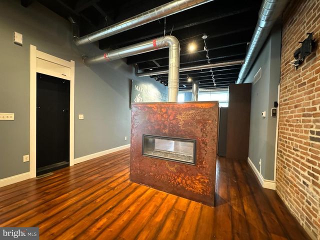 1143 HULL ST, Baltimore, MD 21230