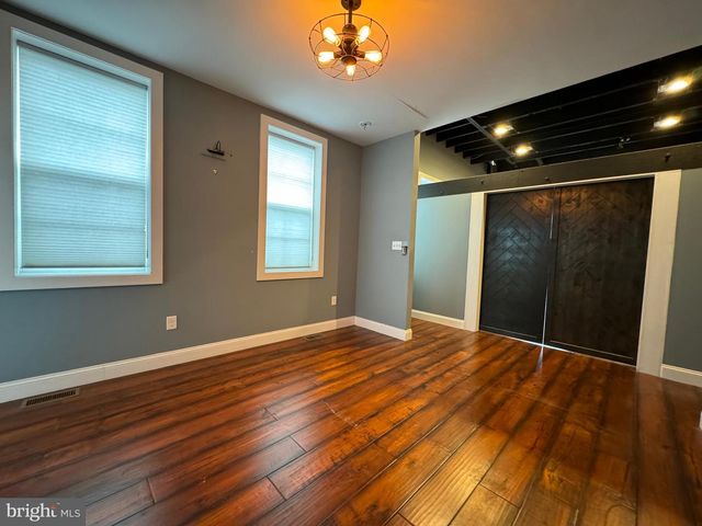 1143 HULL ST, Baltimore, MD 21230