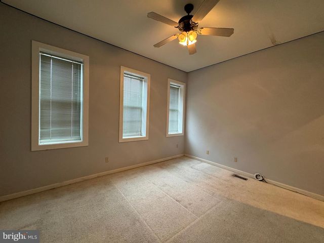 1143 HULL ST, Baltimore, MD 21230