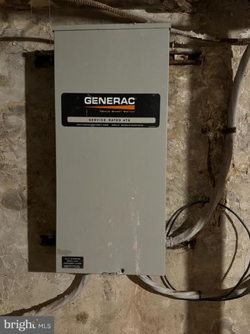 1143 HULL ST, Baltimore, MD 21230