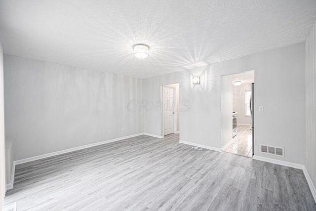 97 Tarryton Court W, 19H, Columbus, OH 43228