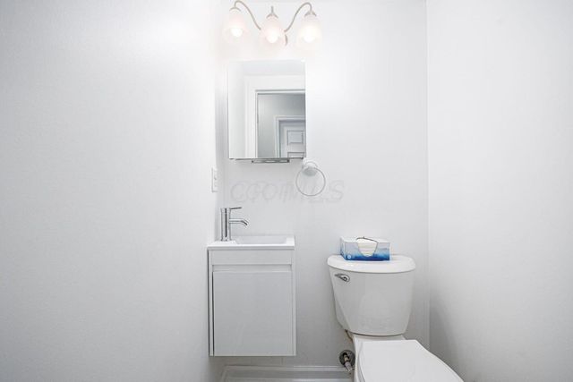 97 Tarryton Court W, 19H, Columbus, OH 43228