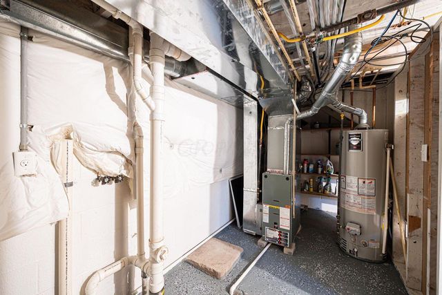 97 Tarryton Court W, 19H, Columbus, OH 43228