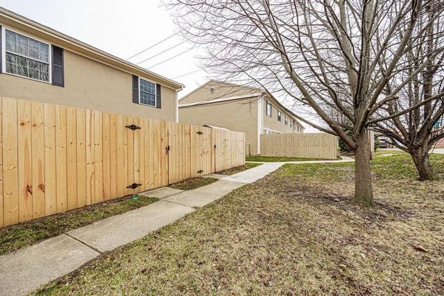 97 Tarryton Court W, 19H, Columbus, OH 43228