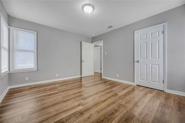 1046 Chamberlain St, Corpus Christi, TX 78404