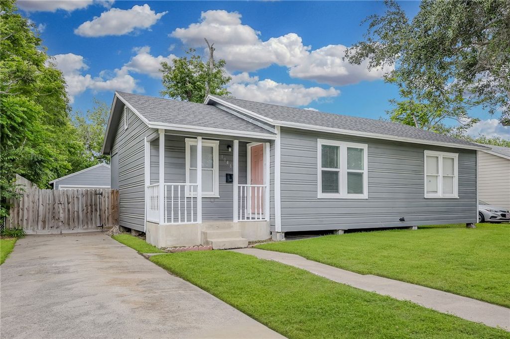 1046 Chamberlain St, Corpus Christi, TX 78404 — photo 2