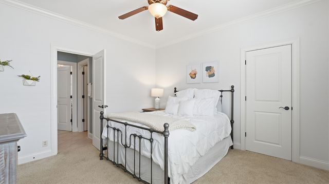 3833 Somers Ln, Thompsons Station, TN 37179