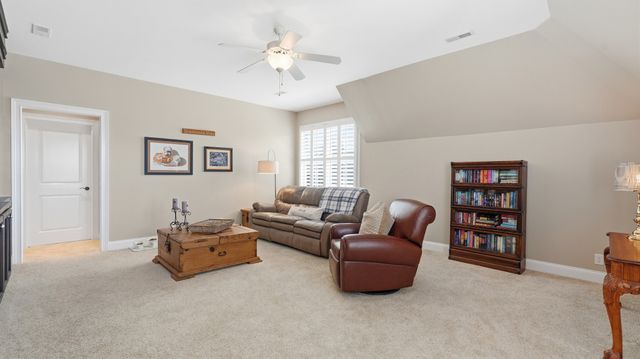 3833 Somers Ln, Thompsons Station, TN 37179