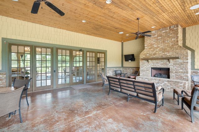 3833 Somers Ln, Thompsons Station, TN 37179