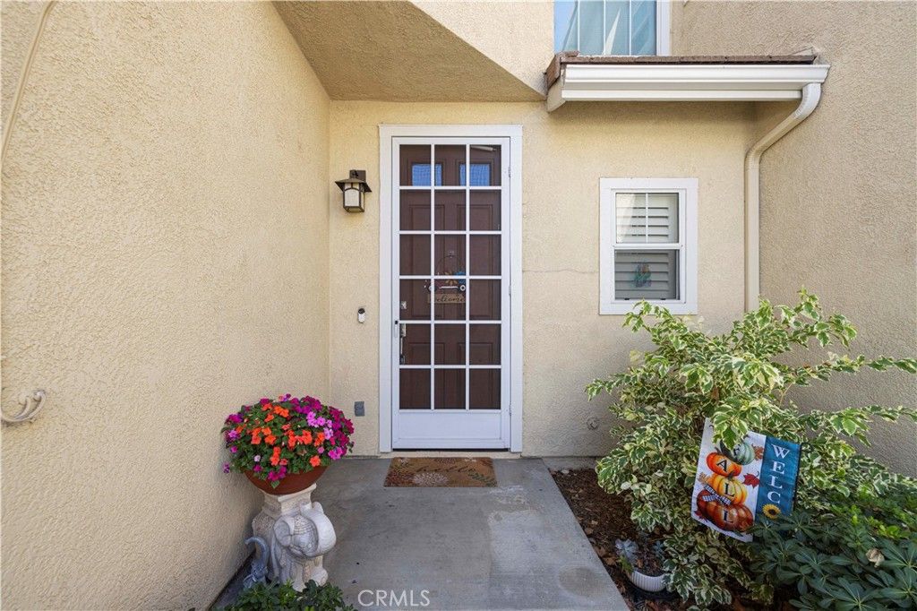 26503 Morro Bay Drive, Valencia, CA 91354 — photo 2