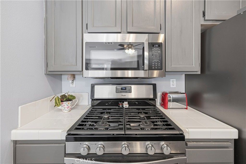 26503 Morro Bay Drive, Valencia, CA 91354 — photo 4