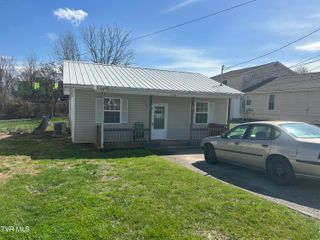 2330 East Side Avenue, Johnson City, TN 37601