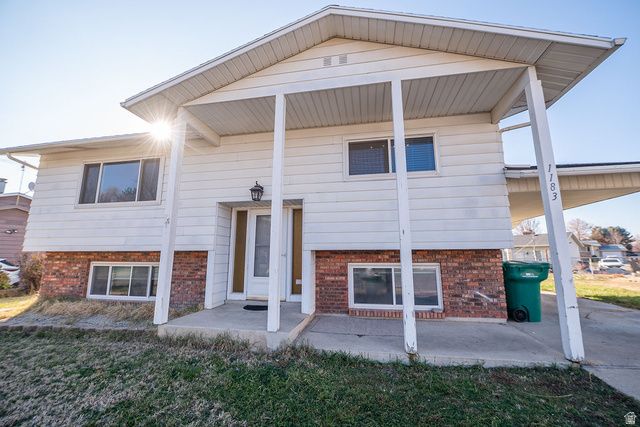 1183 N 200 E, Layton, UT 84041