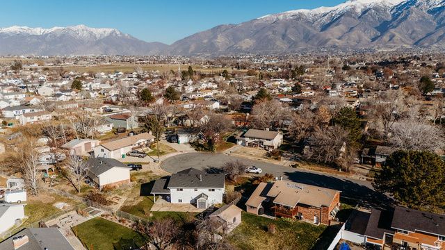 1183 N 200 E, Layton, UT 84041