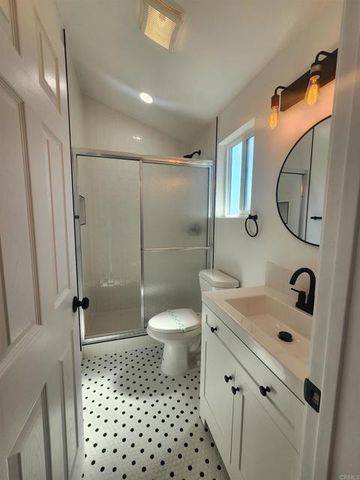 2411 L Street, San Diego, CA 92102