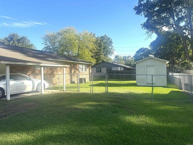 303 N Lemon Street, Beebe, AR 72012