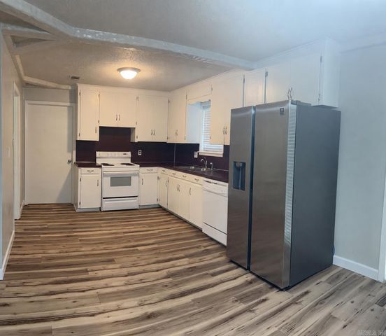 303 N Lemon Street, Beebe, AR 72012