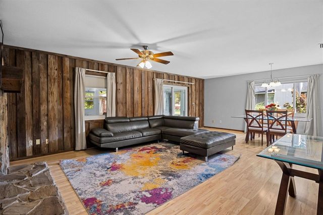 105 SOUTH COURT, Auburndale, FL 33823