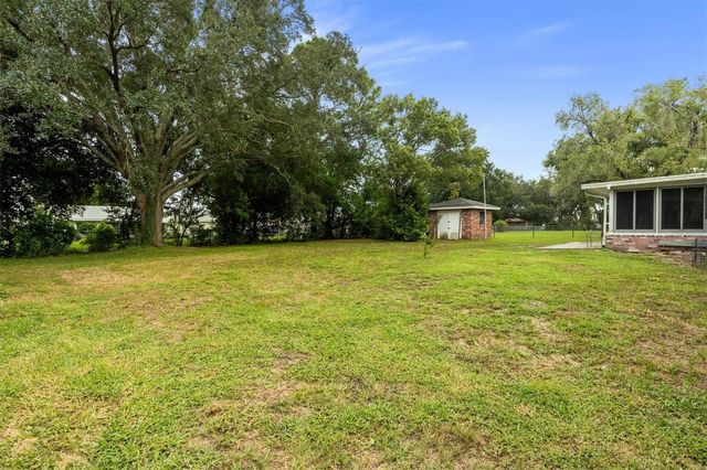 105 SOUTH COURT, Auburndale, FL 33823