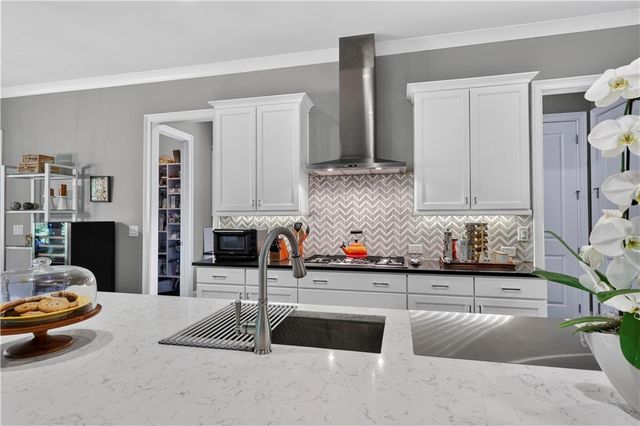 3256 Mathieson Drive NE, Atlanta, GA 30305