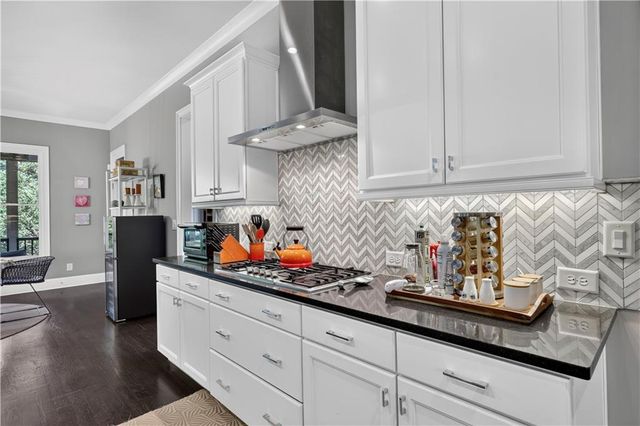 3256 Mathieson Drive NE, Atlanta, GA 30305