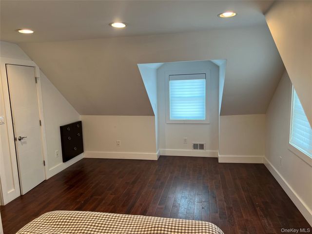 43 Crescent Street, Hicksville, NY 11801