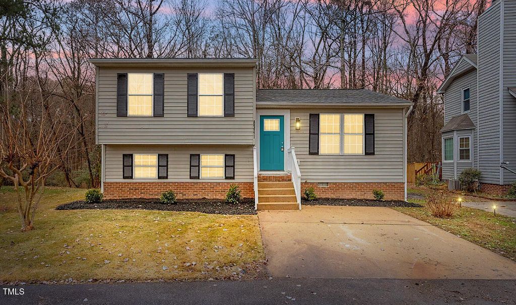 8341 Wynewood Court, Raleigh, NC 27616