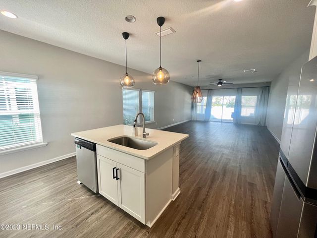 2117 HAWKEYE Place, Fleming Island, FL 32003