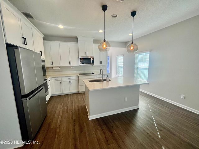 2117 HAWKEYE Place, Fleming Island, FL 32003