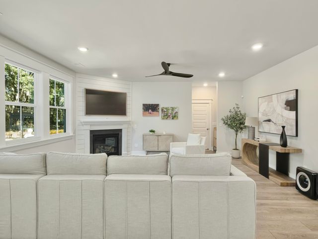2322 Lenwick Hall Lane, Johns Island, SC 29455