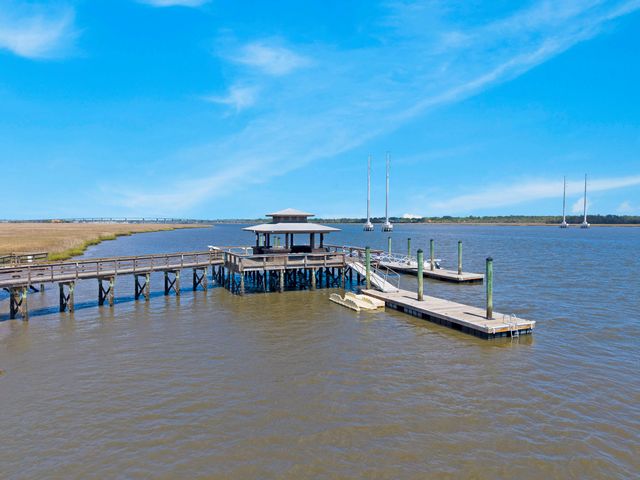 2322 Lenwick Hall Lane, Johns Island, SC 29455