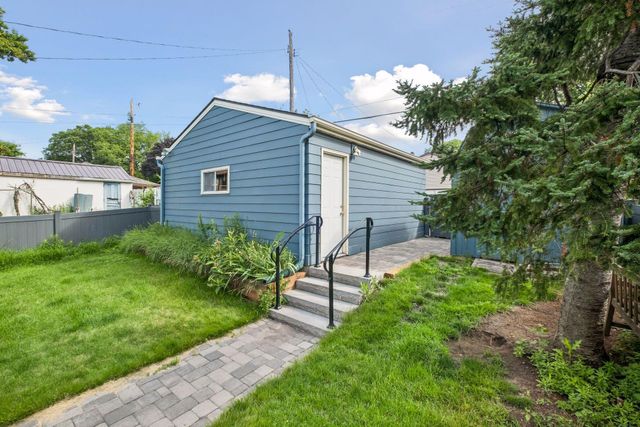671 Como Avenue, Saint Paul, MN 55103