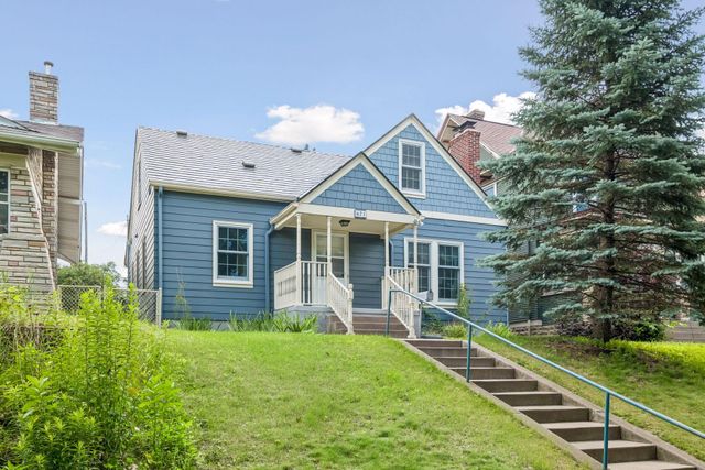 671 Como Avenue, Saint Paul, MN 55103