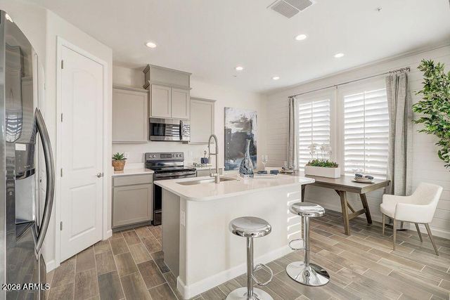 1255 N Arizona Avenue 1304, Chandler, AZ 85225