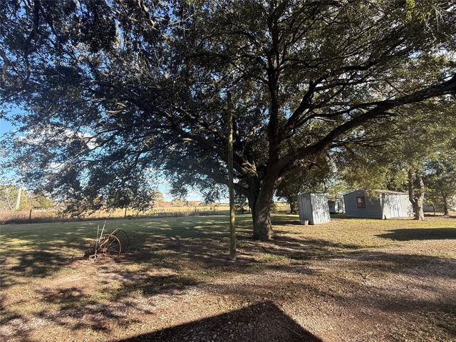 5443 Randon School Road, Rosenberg, TX 77471