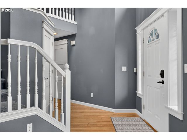 205 Ne MILNE Rd, Hillsboro, OR 97124