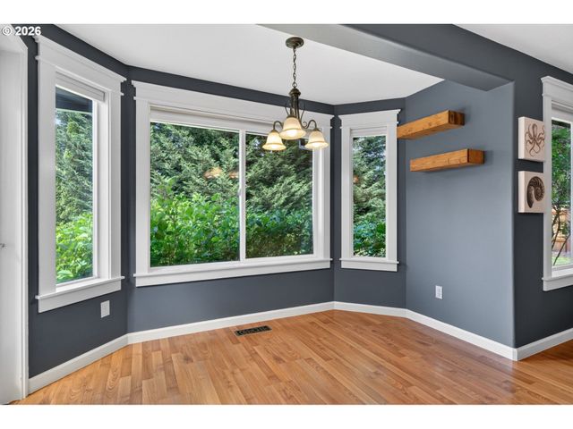 205 Ne MILNE Rd, Hillsboro, OR 97124