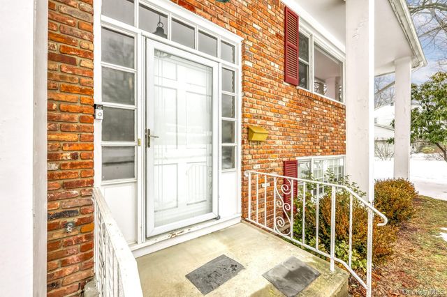 23 Scenic Drive, Suffern, NY 10901