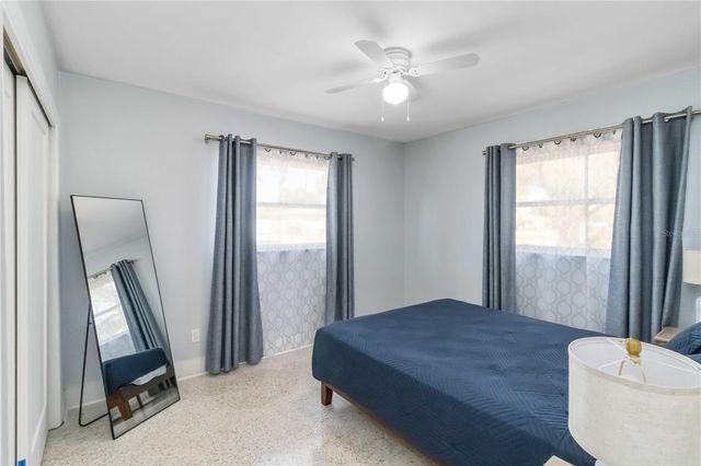 6950 29TH TERRACE N, St Petersburg, FL 33710