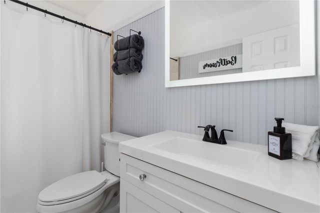 6950 29TH TERRACE N, St Petersburg, FL 33710