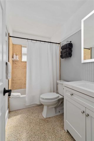 6950 29TH TERRACE N, St Petersburg, FL 33710